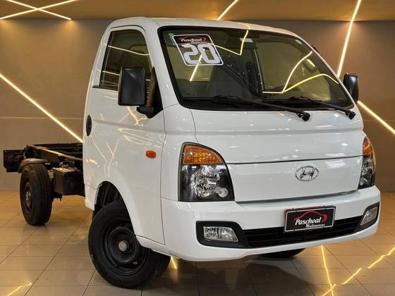 HYUNDAI HR 2.5 LONGO SEM CAÇAMBA 4X2 16V 130CV TURBO INTERCOOLER DIESEL 2P MANUAL